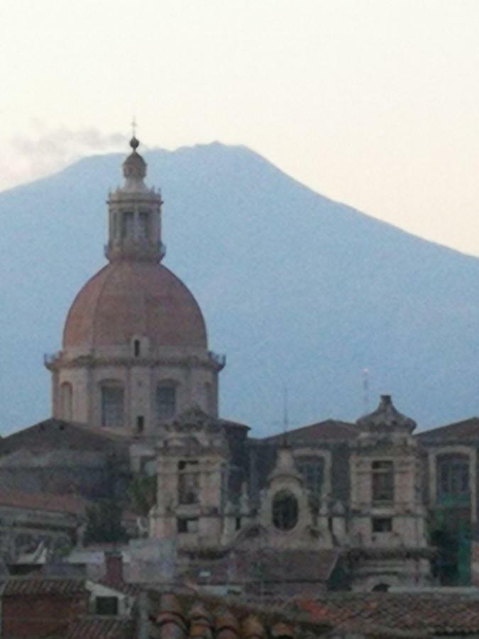 La Mansarda Di Ninni Catania Luaran gambar