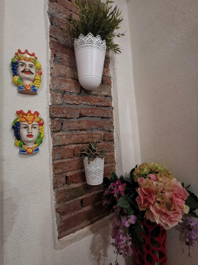 La Mansarda Di Ninni Catania Luaran gambar